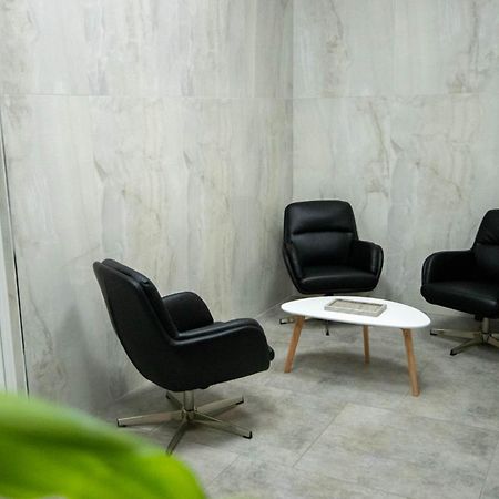 Astar Apartments - Extra Large Rădăuţi Buitenkant foto