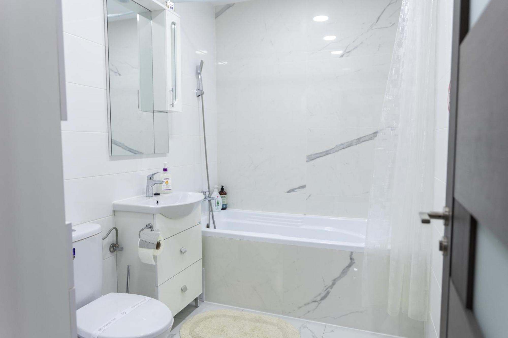 Astar Apartments - Extra Large Rădăuţi Buitenkant foto