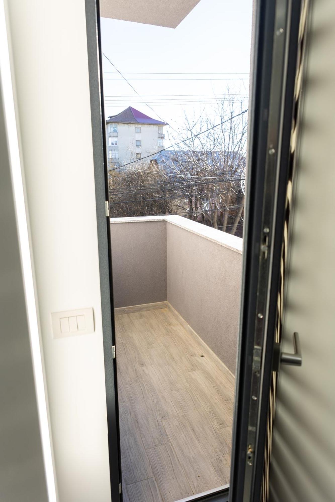 Astar Apartments - Extra Large Rădăuţi Buitenkant foto